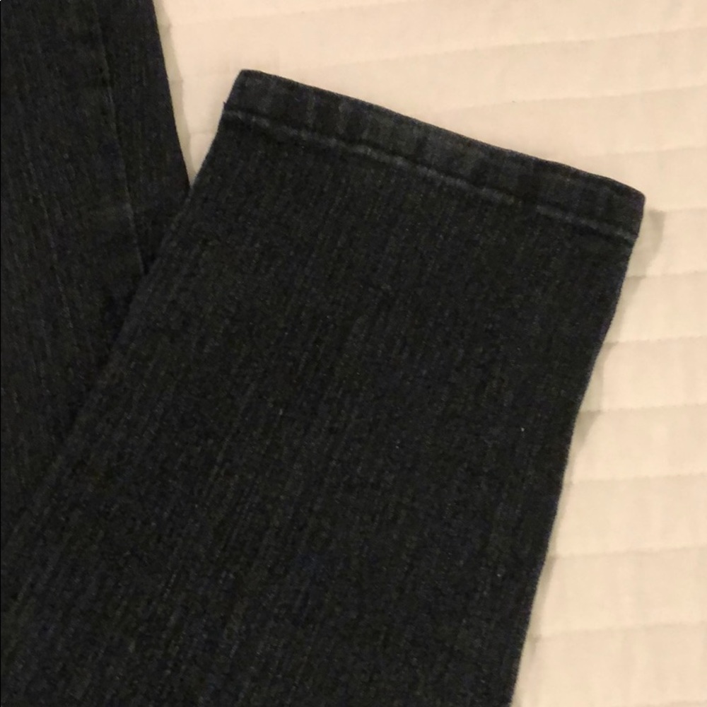 Jeans - Picture 2 of 5